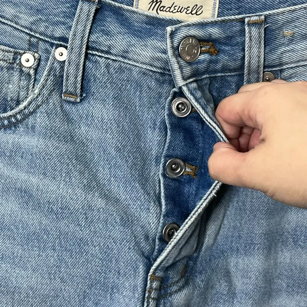 Madewell Denim Shorts Selton Wash Distressed Raw Hem Size 24